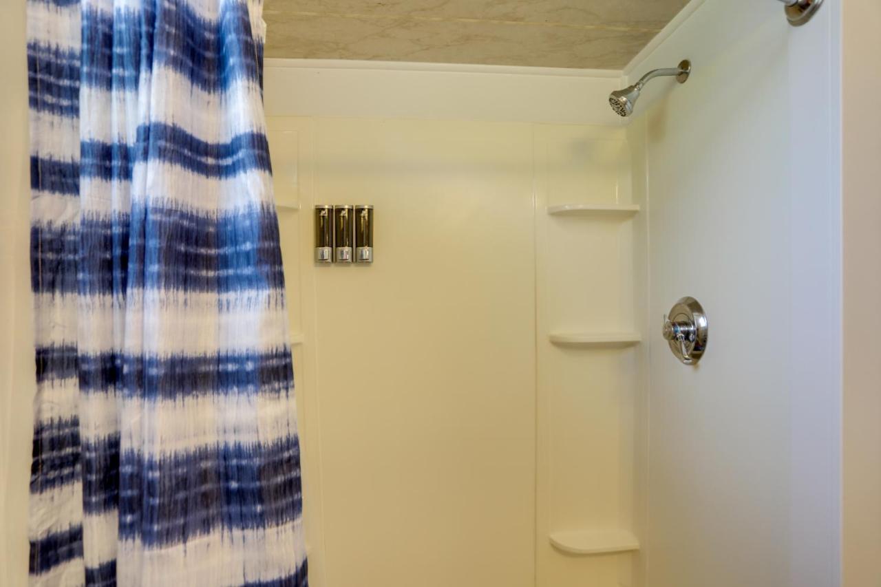 Welcoming Port Clinton Vacation Rental! 외부 사진